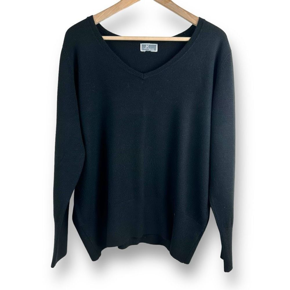 JM Collection Women's Size 2X Vneck Pullover Sweater Black With Button Sleeve